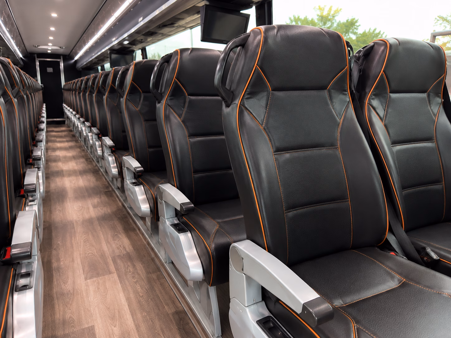wedding day timing made easy with the right bus for your schedule